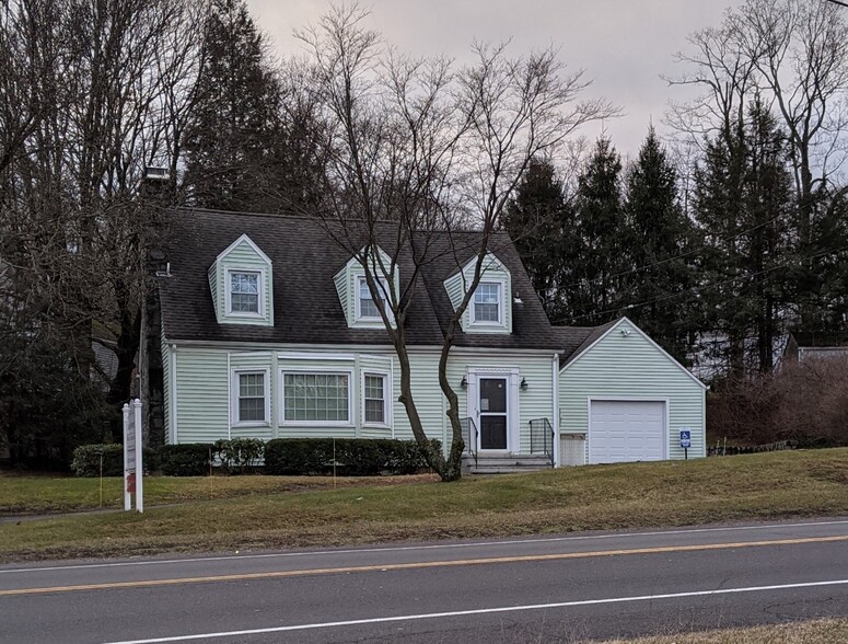 97 Main St, Monroe, CT for sale - Building Photo - Image 1 of 1