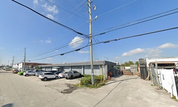 1001 NW 72nd St, Miami, FL to rent Building Photo- Image 1 of 4