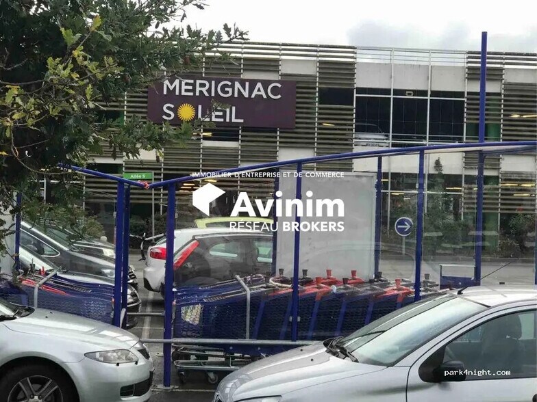 Retail in Mérignac to rent - Building Photo - Image 2 of 5