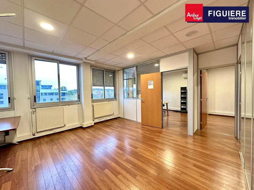 565 Rue Marcelin Berthelot, Aix-en-Provence to rent Building Photo- Image 1 of 5