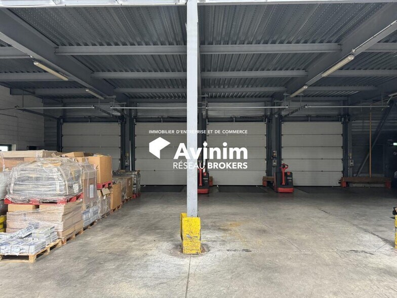Industrial in Villeparisis to rent - Interior Photo - Image 3 of 15