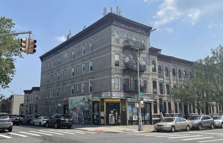 5601 6th Ave, Brooklyn, NY for sale - Building Photo - Image 1 of 1