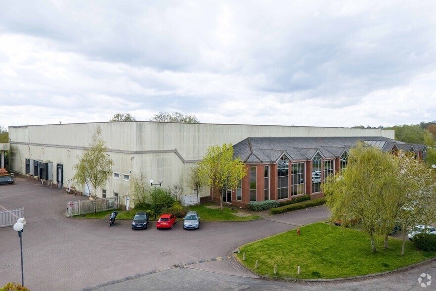 Halesfield 10, Telford to rent - Building Photo - Image 1 of 2