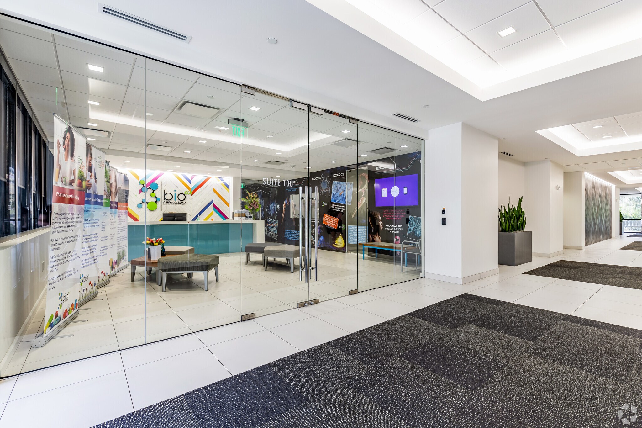 9500 Koger Blvd N, Saint Petersburg, FL to rent Interior Photo- Image 1 of 4