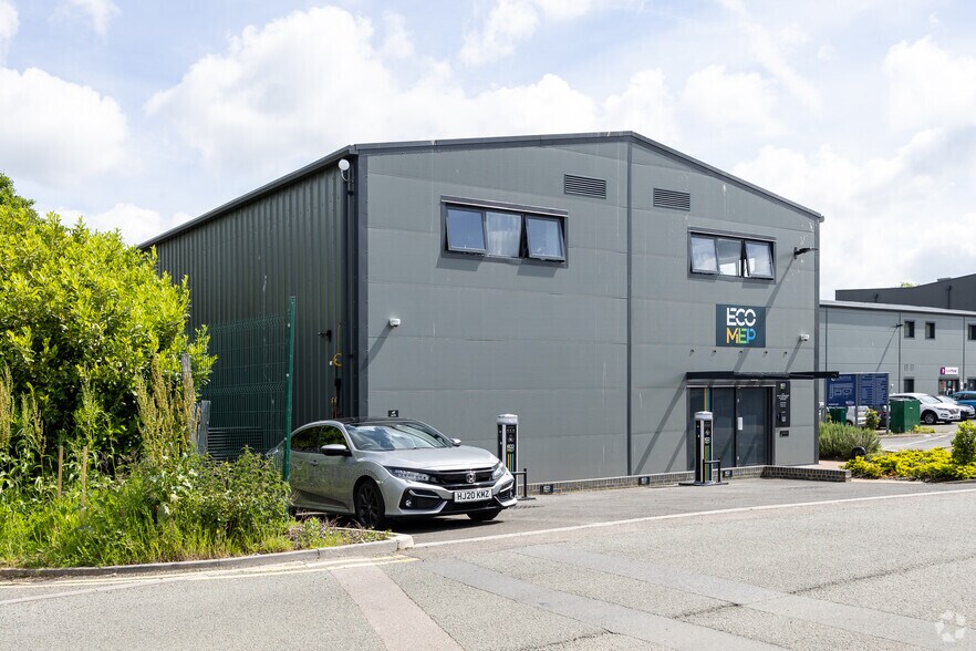 Javelin Way, Ashford to rent - Building Photo - Image 3 of 3