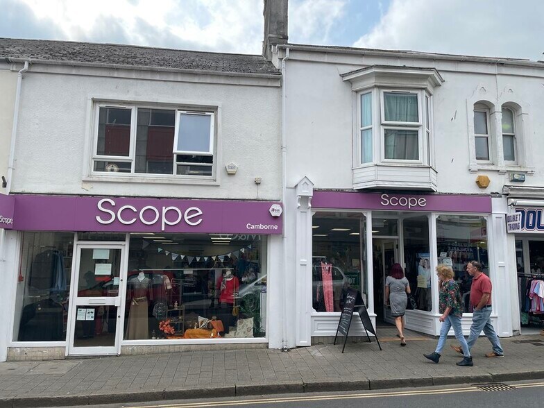 14 Trelowarren St, Camborne to rent - Building Photo - Image 1 of 1