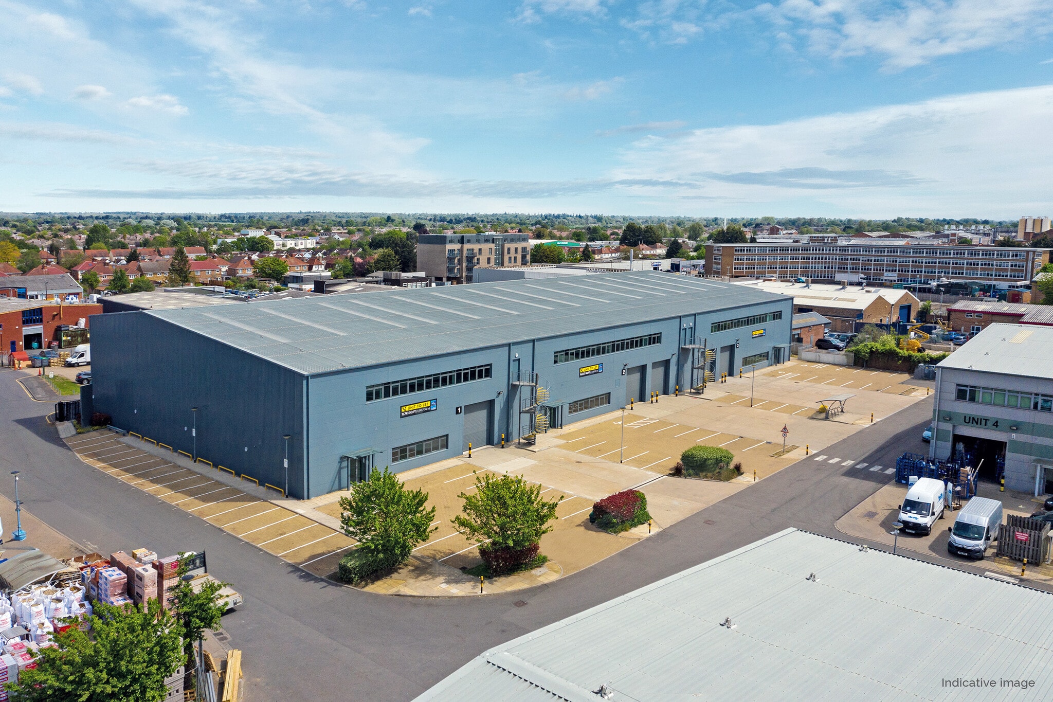 Whittenham Clos, Slough to rent Building Photo- Image 1 of 5
