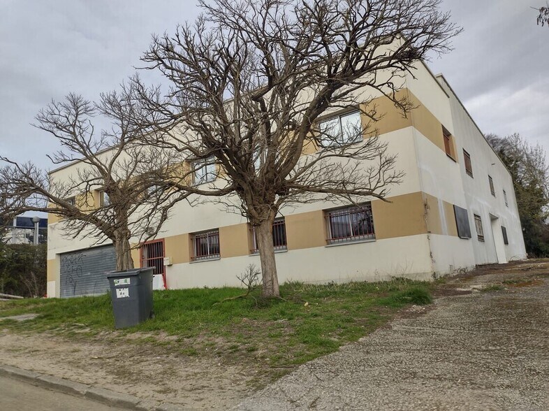 Light Industrial in Verrières-le-Buisson for sale - Building Photo - Image 2 of 4