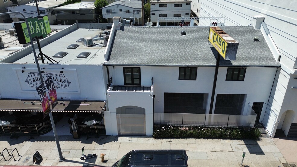 11829 Wilshire Blvd, Los Angeles, CA for rent - Building Photo - Image 3 of 5