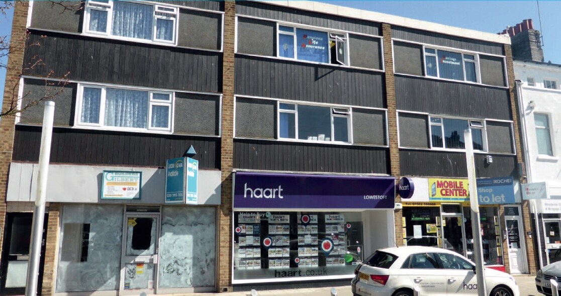 144 London Road North, Lowestoft to rent Building Photo- Image 1 of 3