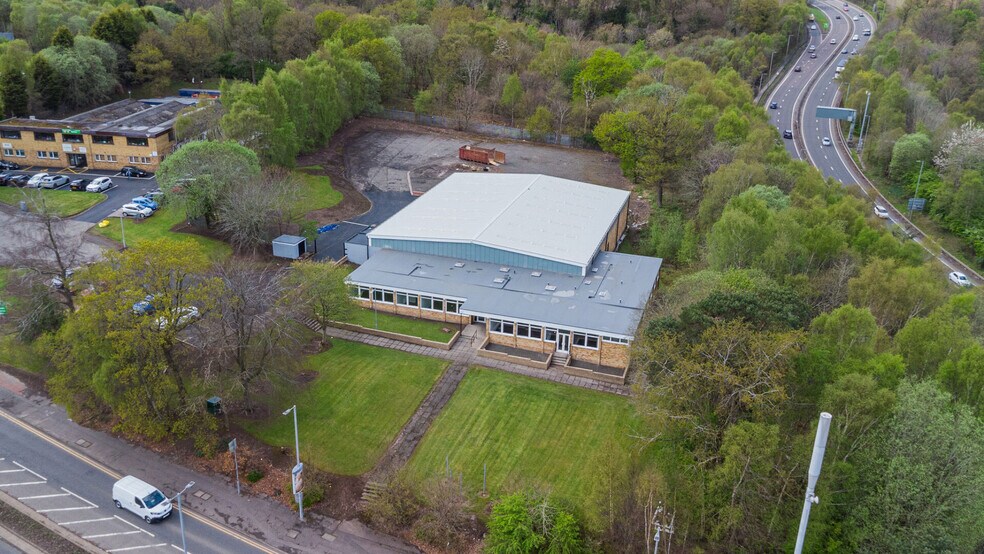 107 Bothwell Rd, Hamilton to rent - Building Photo - Image 2 of 3