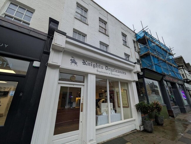 More details for 208 High St, Dorking - Retail for Sale