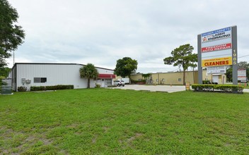 1985 Cattlemen Rd, Sarasota, FL for rent Building Photo- Image 1 of 6