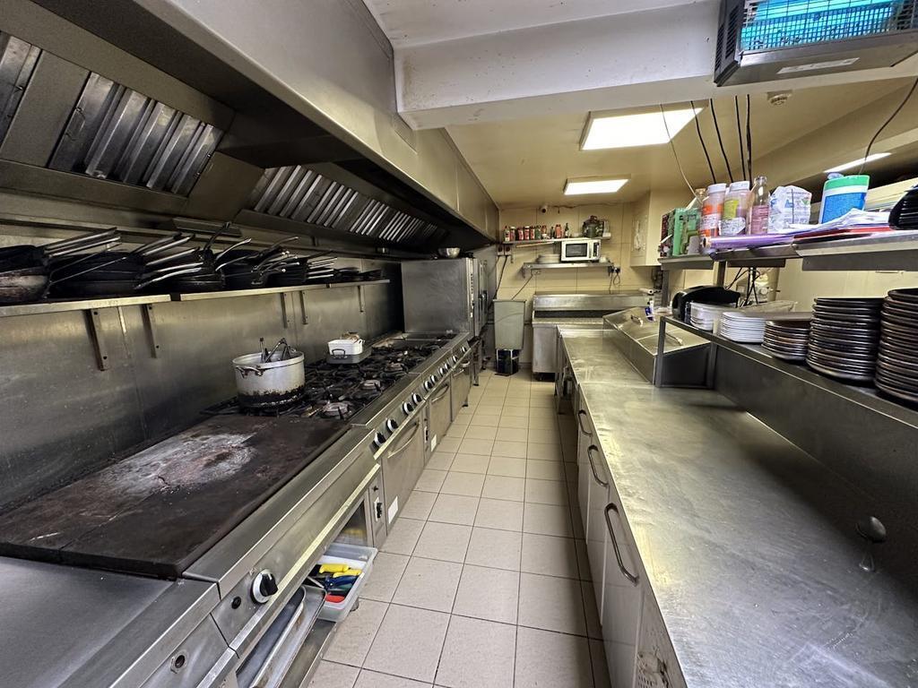 79-80 Western Rd, Hove for sale Interior Photo- Image 1 of 1