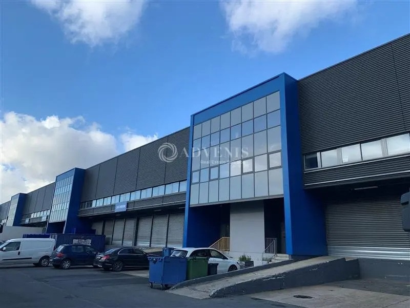 Location Entrepôt 1 160 m² à 2 321 m² - Photo 1
