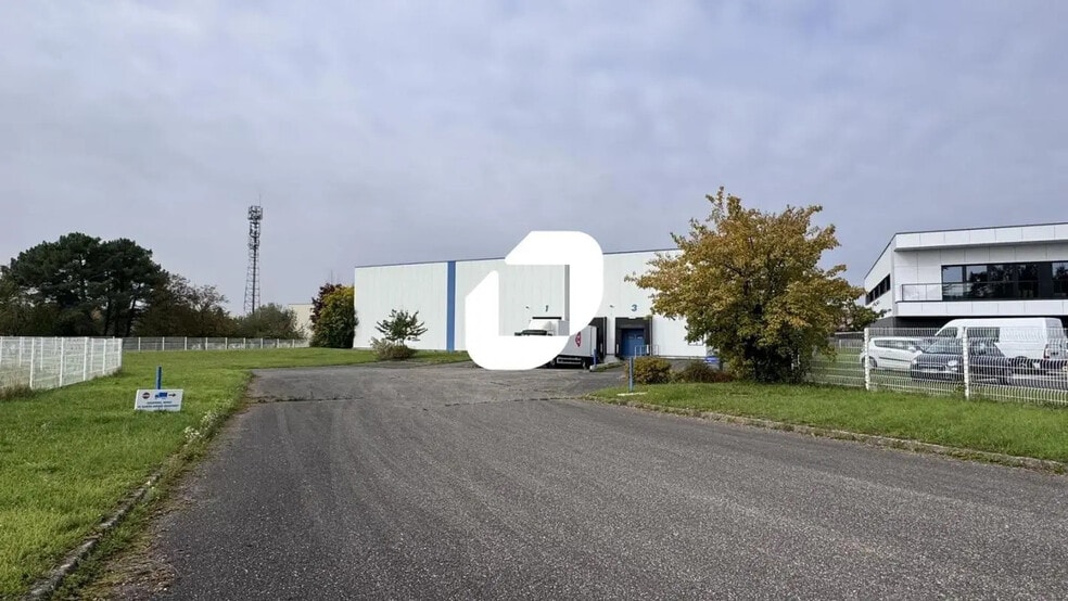 5 Rue De L'Industrie, Brumath to rent - Building Photo - Image 1 of 6