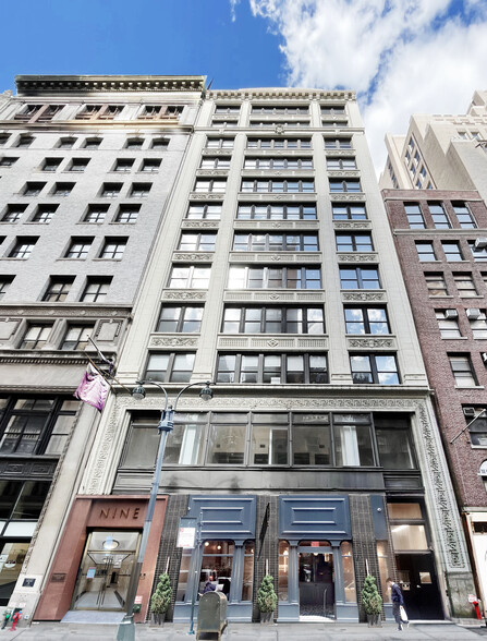 9 E 37th St, New York, NY for rent - Building Photo - Image 1 of 5