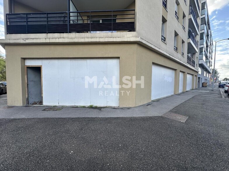 573 Rue D'Anse, Villefranche-sur-Saône for sale - Building Photo - Image 1 of 4