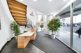 Ringway, Preston to rent Interior Photo- Image 1 of 5