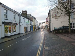 35 Brook St, Tavistock to rent Building Photo- Image 2 of 2
