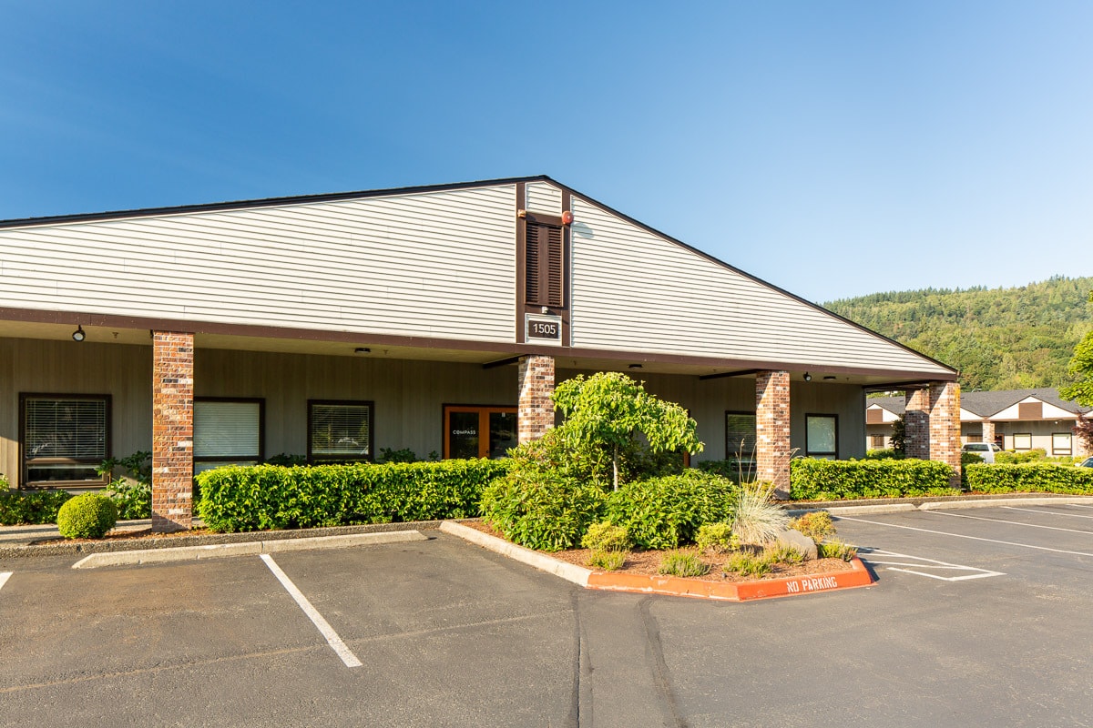 1505 NW Gilman Blvd, Issaquah, WA to rent Building Photo- Image 1 of 4