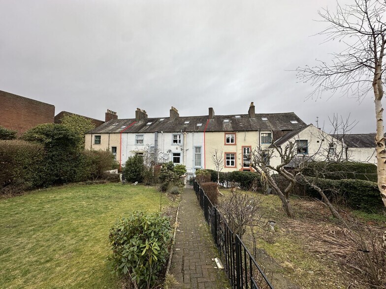 3-4 Lorne Ter, Brampton for sale - Building Photo - Image 3 of 20