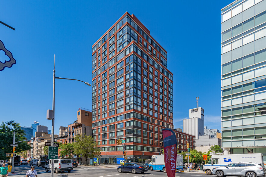 400 W 55th St, New York, NY for rent - Primary Photo - Image 1 of 12