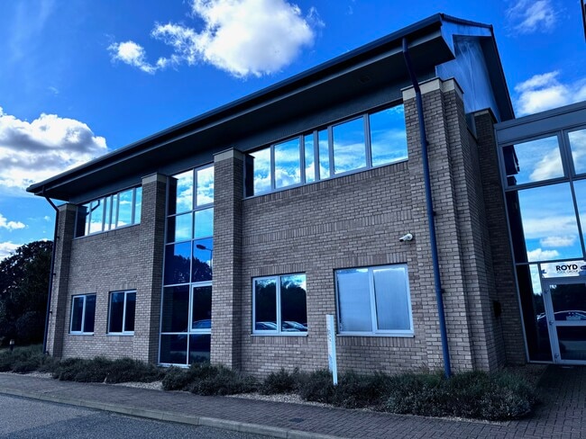 More details for 23 Springfield Lyons approach, Chelmsford - Office to Rent
