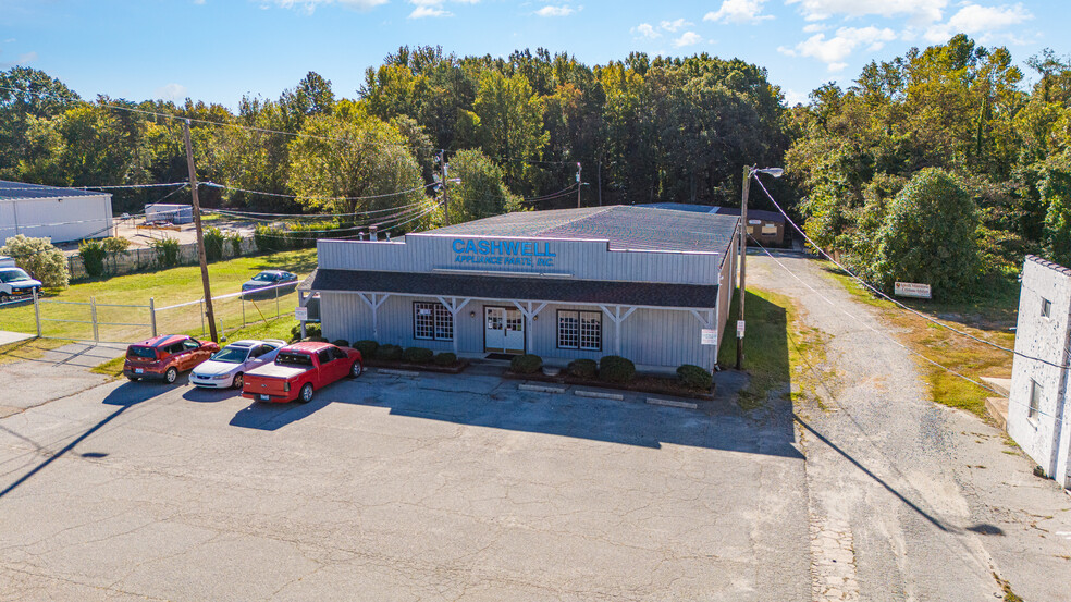 4813 W Gate City Blvd, Greensboro, NC for sale - Building Photo - Image 1 of 32