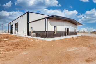 3106 County Rd 135, Midland, TX for rent Building Photo- Image 1 of 10