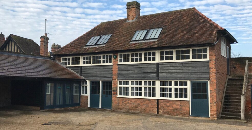 Hatfield Park, Hatfield for sale - Building Photo - Image 1 of 1