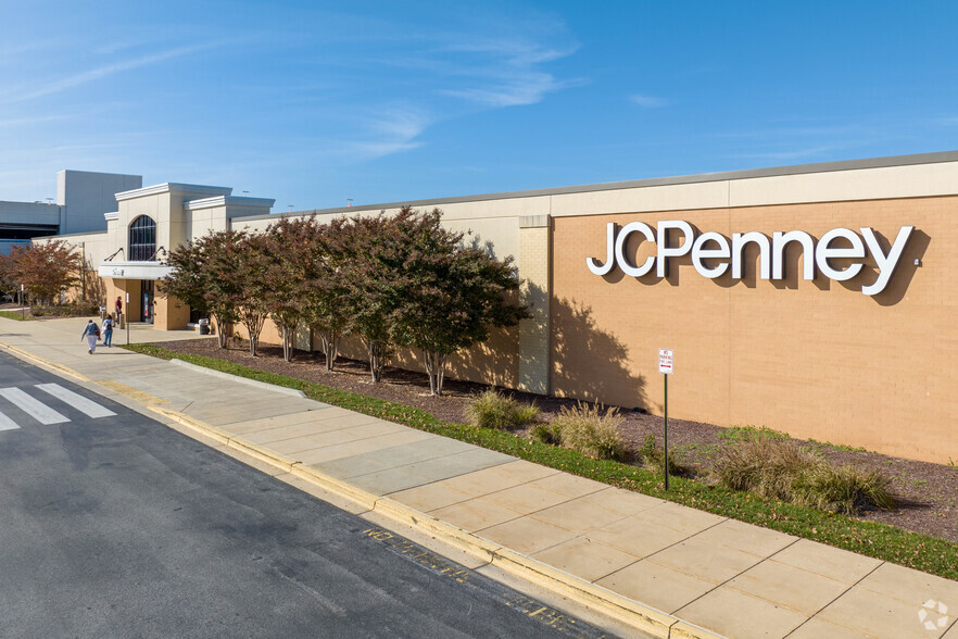 1695 Annapolis Mall Rd, Annapolis, MD for rent - Primary Photo - Image 1 of 4