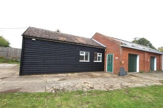 8 Wethersfield Rd, Sible Hedingham to rent Building Photo- Image 2 of 8