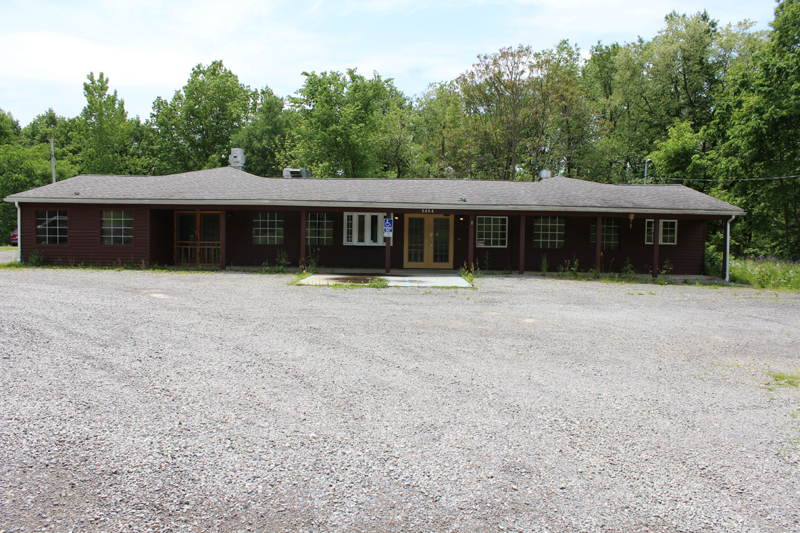 8484 Sharon-Mercer Rd, Mercer, PA for sale - Building Photo - Image 1 of 1