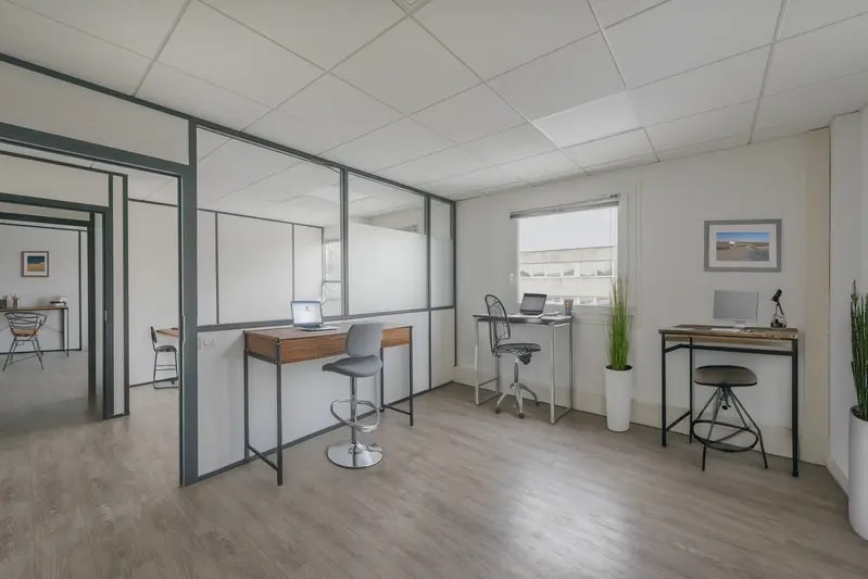4 Route De Gisy, Bièvres to rent Interior Photo- Image 1 of 3