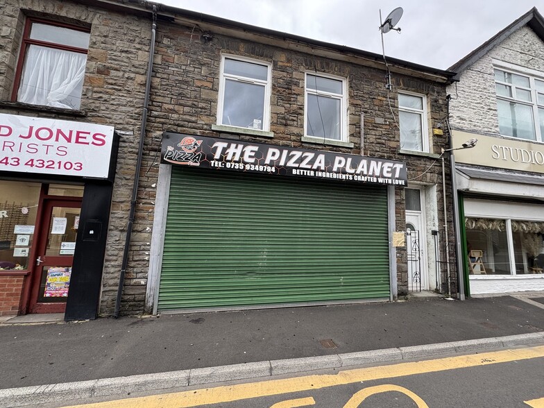 6 Dunraven St, Tonypandy to rent - Building Photo - Image 3 of 4