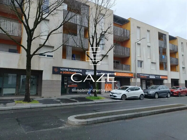 Retail in Mérignac to rent - Building Photo - Image 1 of 7