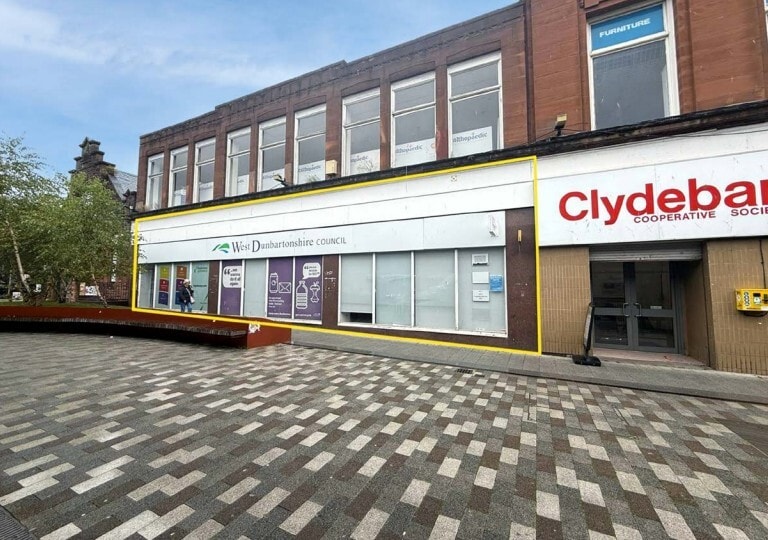2-26 Sylvania Way S, Clydebank to rent Building Photo- Image 1 of 7