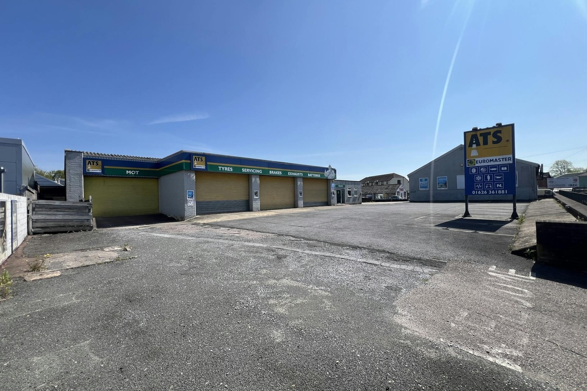 The Av, Newton Abbot for sale Primary Photo- Image 1 of 1
