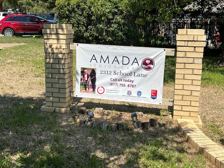 2312 School Ln, Bedford, TX to rent - Building Photo - Image 2 of 9