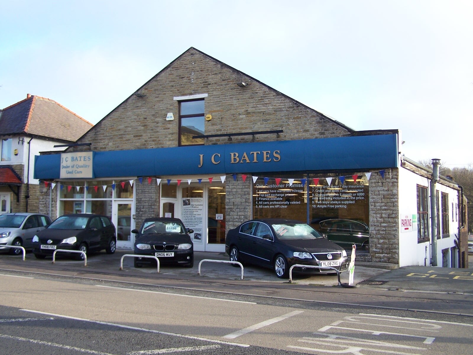 Bradford Rd, Brighouse for sale Primary Photo- Image 1 of 1