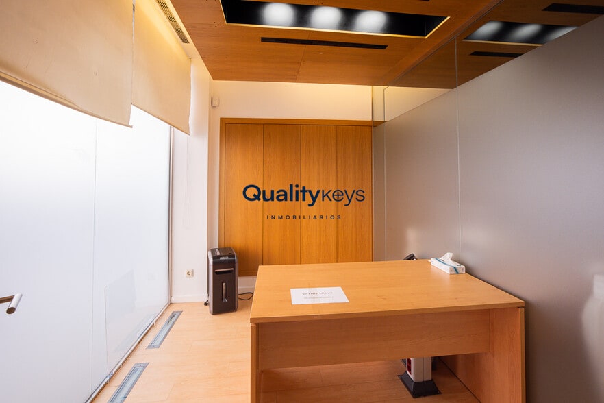 Build-to-Rent in Madrid, Madrid for sale - Primary Photo - Image 1 of 2