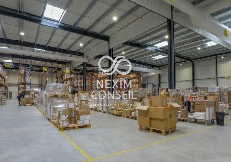 Industrial in Chambly for sale Building Photo- Image 1 of 5