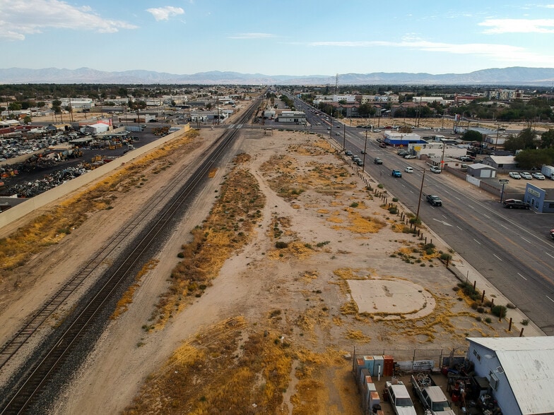 Sierra Highway Vic Avenue I, Lancaster, CA for sale - Building Photo - Image 3 of 9