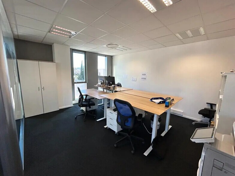 Office in Marseille for sale - Interior Photo - Image 3 of 9