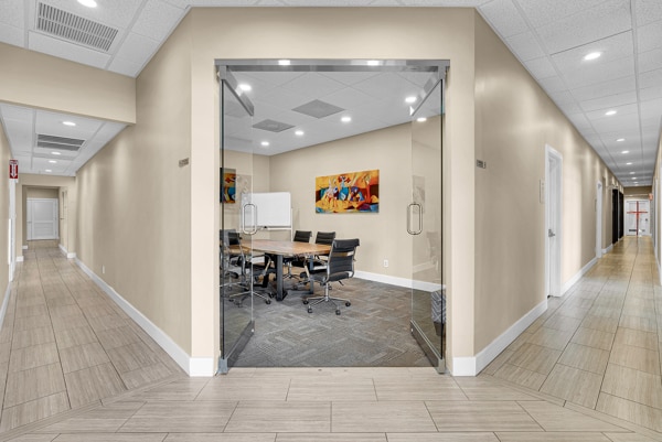 5666 Seminole Blvd, Seminole, FL to rent - Building Photo - Image 2 of 26