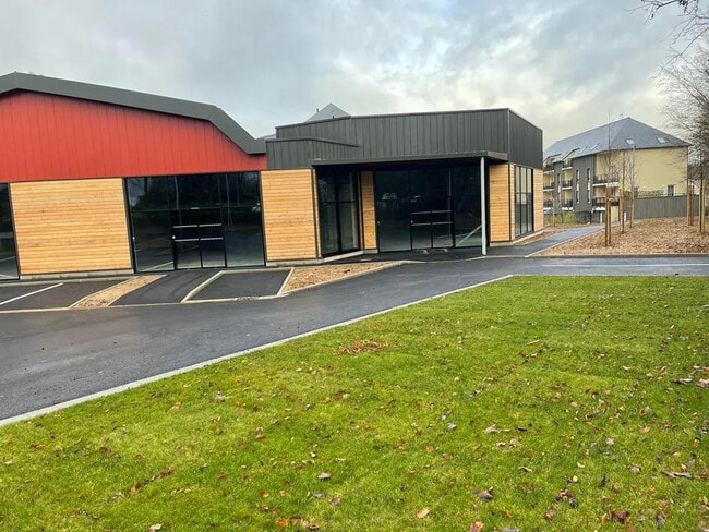 Location Entrepôt 996 m²