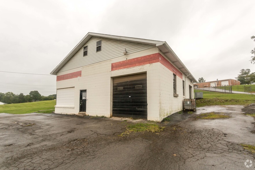 300 High St, Alexandria, TN for sale - Building Photo - Image 1 of 1