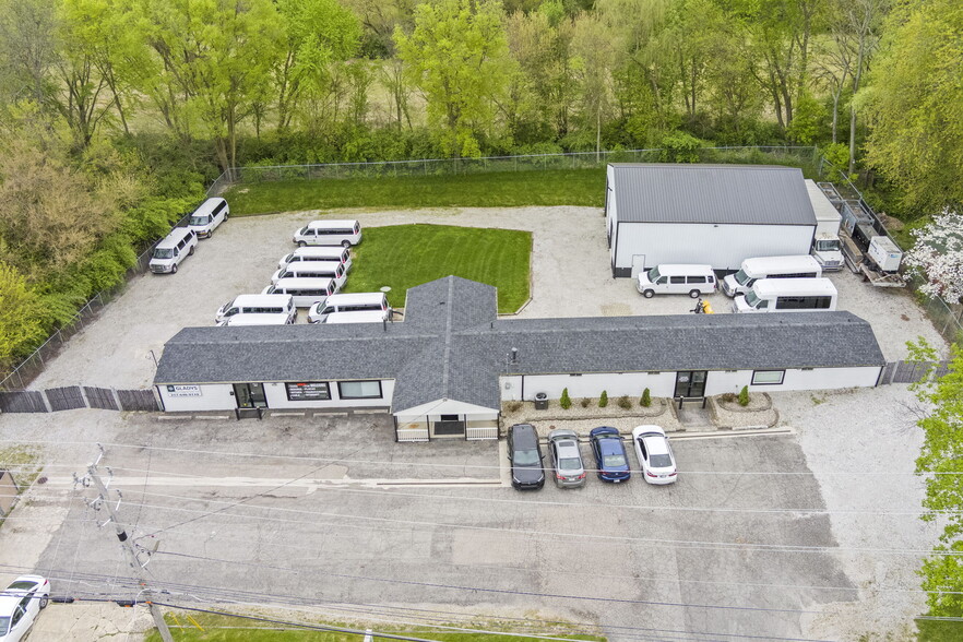 7615 Crawfordsville Rd, Indianapolis, IN for sale - Aerial - Image 1 of 1