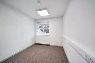 5 Cross St, Eye to rent Interior Photo- Image 2 of 6